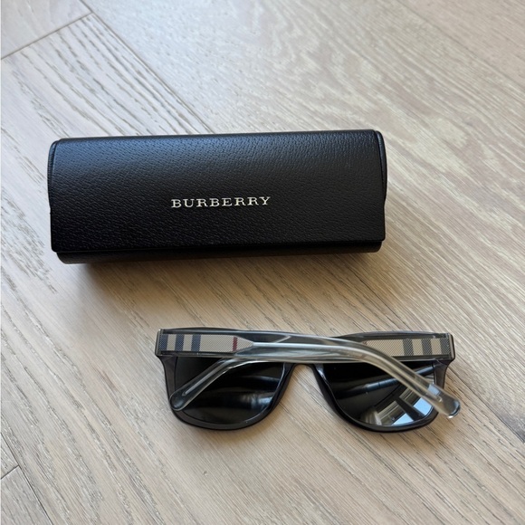 Burberry Sunglasses - Picture 1 of 7